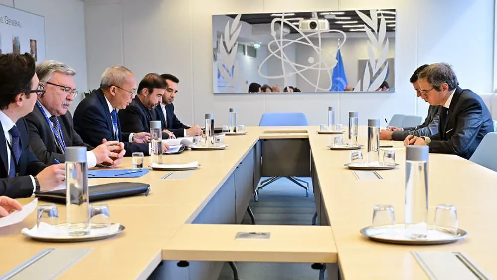 Batı’dan BM’ye Baskı: "İran’ın Nükleer Yükümlülükleri İhlal Ettiği Resmen İlan Edilsin"